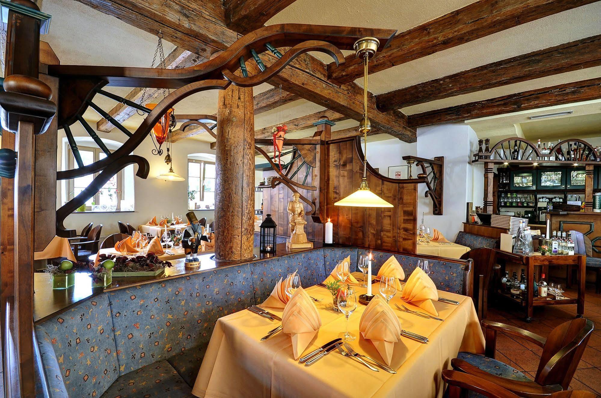 Hotel Saigerhuette Olbernhau Esterno foto